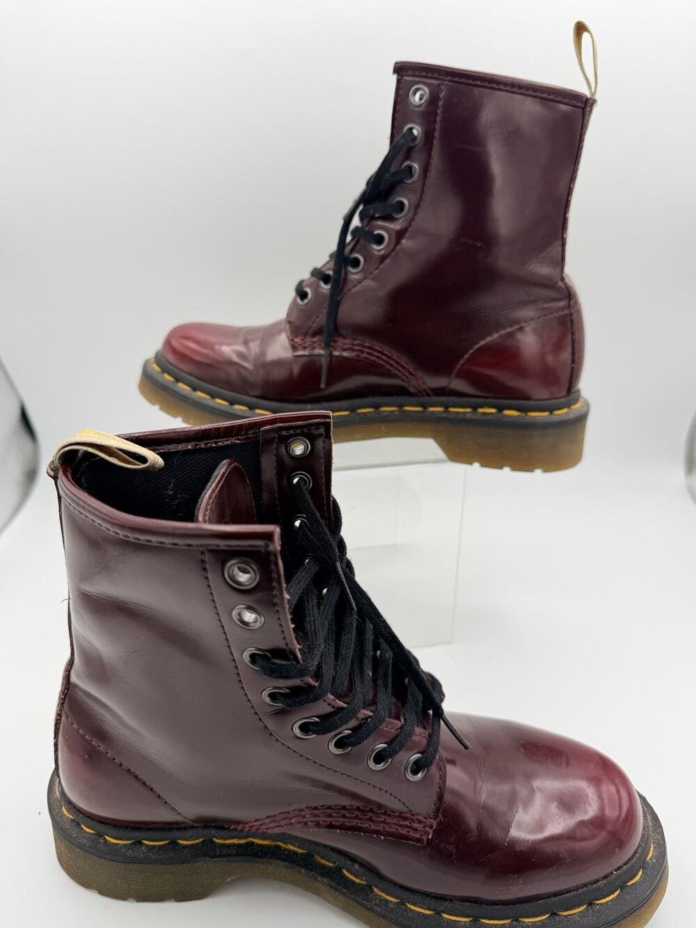 Dr Martens Vegan 1460 Boots Cherry Red Oxford Rub Off 8-Eye Size 6W 5M EUC